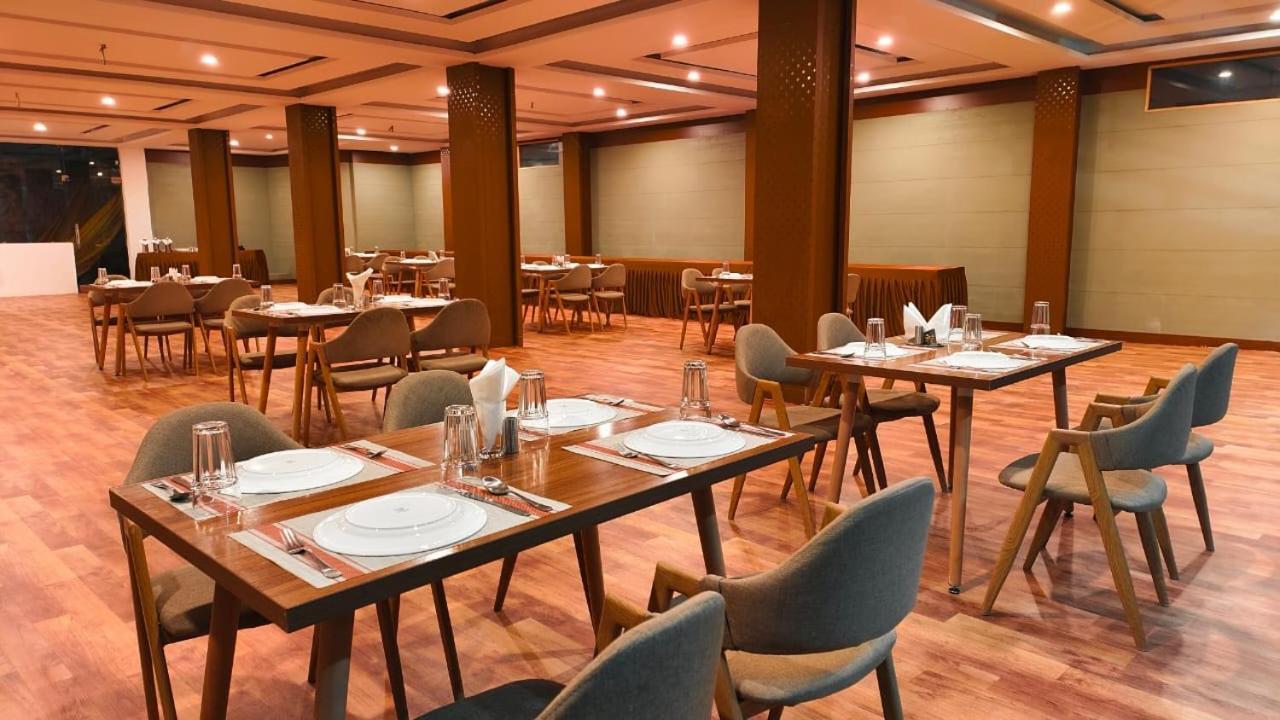 Tata Vista Resort Mall Road Manali - Centrally Heated & Air Cooled Exterior photo
