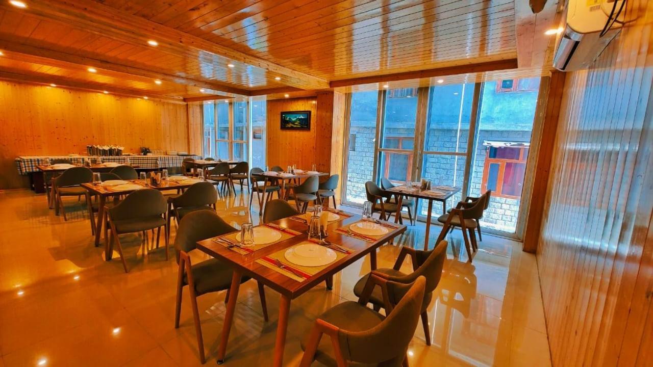 Tata Vista Resort Mall Road Manali - Centrally Heated & Air Cooled Exterior photo